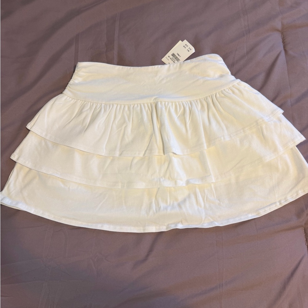 Hollister White Skort - Picture 2 of 3
